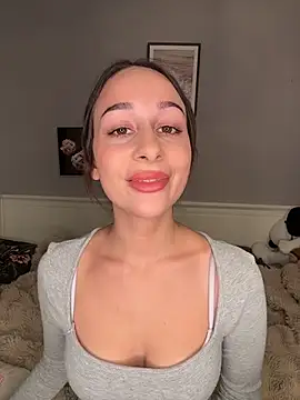 ChiaraSommer online show from March 2026 04:30:01 PM