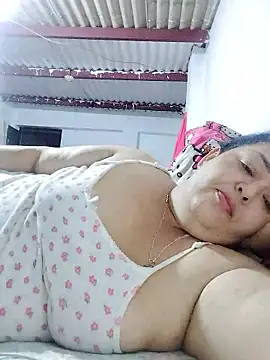 Camilaxxo online show from January 2026 02:51:01 AM