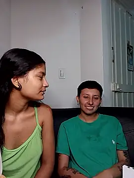 Mei and Gaby online show from January 2026 11:52:01 PM