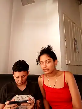 Mei and Gaby online show from January 2026 07:12:01 PM