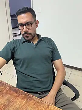 AdrianGarcia89 online show from May 2026 01:36:02 AM