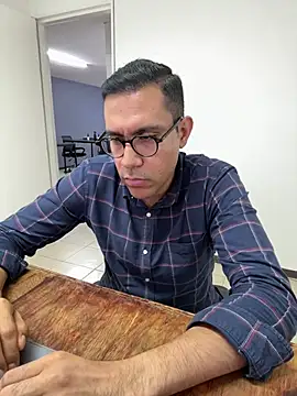 AdrianGarcia89 online show from June 2026 01:07:02 AM