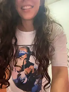 LatinDoll8 online show from July 2026 11:45:02 PM