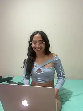 LatinDoll8 online show from May 2026 03:15:01 AM