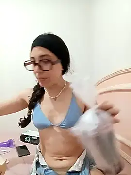 LatinDoll8 online show from March 2026 03:15:02 AM