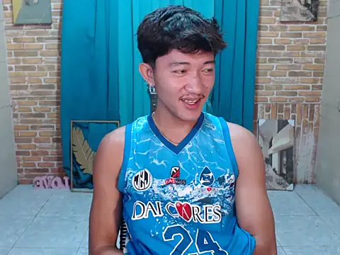 ur boy janloyd online show from December 2025 11:30:01 PM