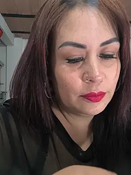 Natymendoza998 online show from May 2026 11:46:02 PM