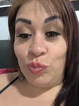 Natymendoza998 online show from June 2026 05:37:02 AM