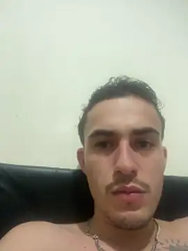 Snapshot of roger_rabiit chatting on December 2025 12:36:01 AM roger rabiit online show from December 2025 12:36:01 AM