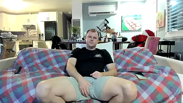 Studmuffin4you online show from February 2026 05:16:02 AM