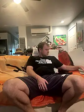 Studmuffin4you online show from January 2026 11:11:02 PM