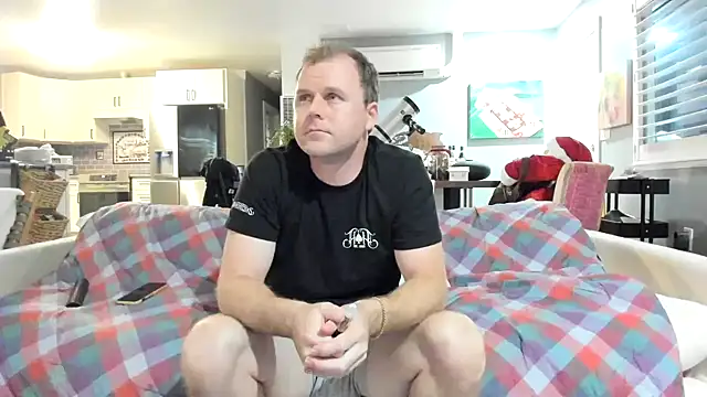 Studmuffin4you online show from February 2026 06:22:01 AM