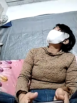 Snapshot of Girl-6868 chatting on January 2026 11:26:01 AM Girl-6868 online show from January 2026 11:26:01 AM