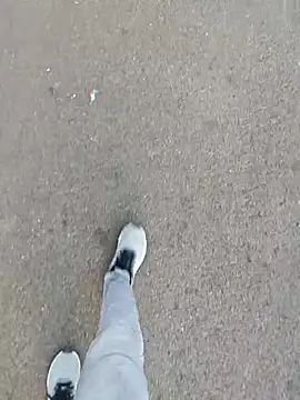 AqueousCrepe online show from April 2026 12:43:01 PM