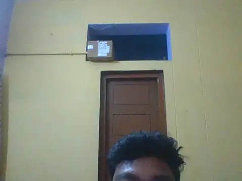 Snapshot of LUSTBOY4321 chatting on February 2026 10:39:01 AM LUSTBOY4321 online show from February 2026 10:39:01 AM