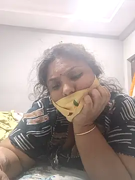 Telugumistress online show from April 2026 12:41:01 PM