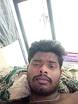 Snapshot of Anji8639 chatting on July 2026 06:05:01 AM Anji8639 online show from July 2026 06:05:01 AM