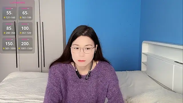 Emma-mimi online show from December 2025 05:07:02 AM