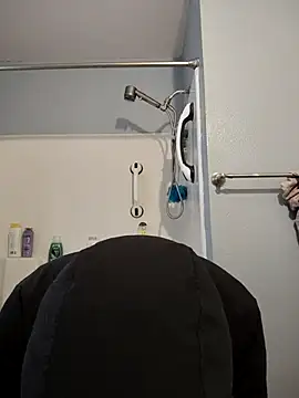 Snapshot of boolboy27 chatting on December 2025 07:41:01 PM boolboy27 online show from December 2025 07:41:01 PM