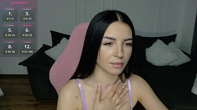 Lady charm   online show from April 2026 05:53:01 AM