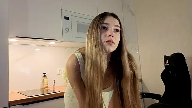 angel lin online show from December 2025 11:13:01 AM