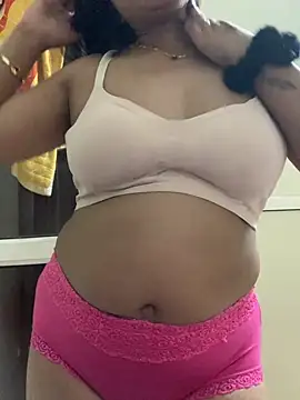 Snapshot of missmisha01 chatting on July 2026 05:09:02 PM missmisha01 online show from July 2026 05:09:02 PM