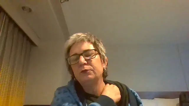 becky1111 online show from April 2026 09:26:02 AM