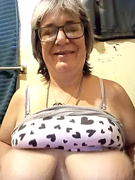becky1111 online show from July 2026 10:21:01 PM