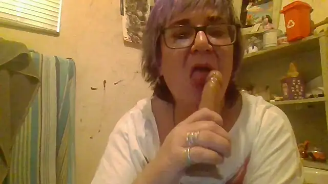 becky1111 online show from June 2026 12:08:02 AM