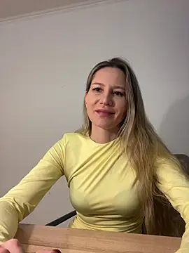 1Moonlight1 online show from February 2026 07:26:01 PM