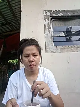 annawet online show from May 2026 11:27:01 PM