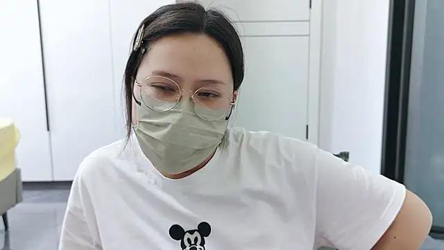 Snapshot of lele-520 chatting on April 2026 09:22:02 AM lele-520 online show from April 2026 09:22:02 AM