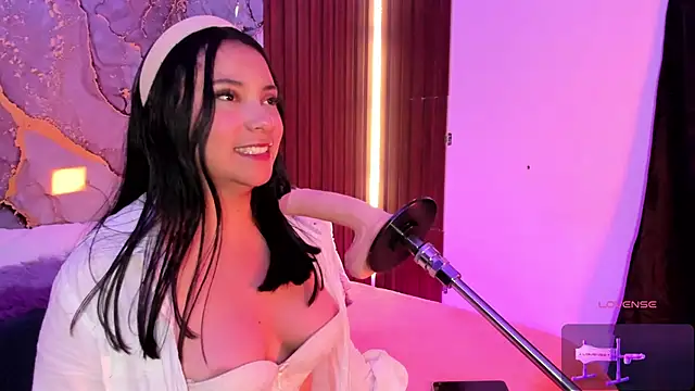 isabellagiirl online show from December 2025 02:32:01 PM