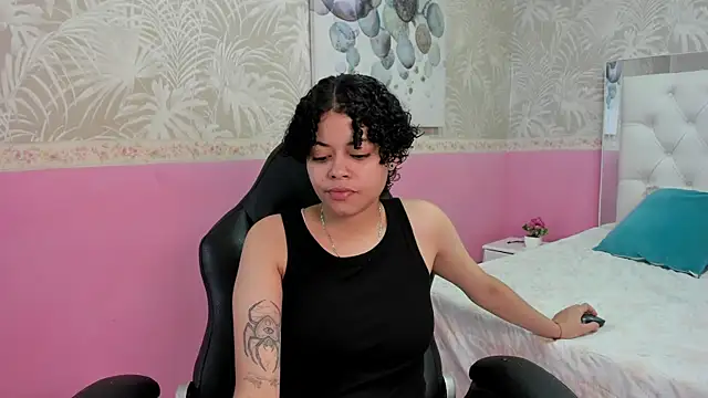 Snapshot of Sasha_Venom chatting on May 2026 01:36:02 AM Sasha Venom online show from May 2026 01:36:02 AM