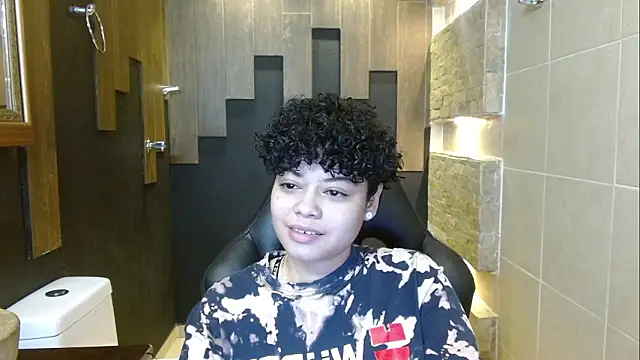 Sasha Venom online show from February 2026 11:33:01 PM