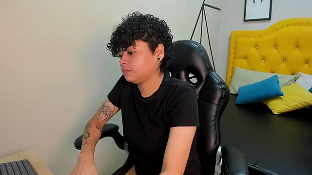 Sasha Venom online show from January 2026 07:29:01 PM