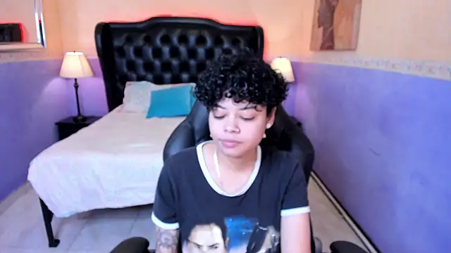 Sasha Venom online show from February 2026 11:37:02 PM