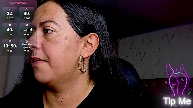 Snapshot of evelyn_harpeery chatting on February 2026 11:07:01 AM evelyn harpeery online show from February 2026 11:07:01 AM