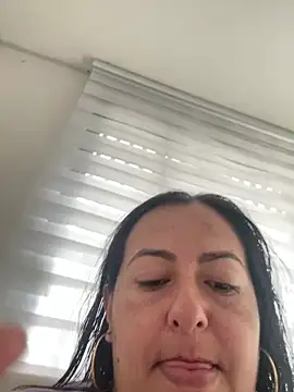 evelyn harpeery online show from May 2026 07:18:01 PM