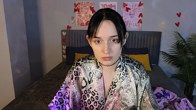 KaseyKItty  online show from May 2026 01:44:01 AM