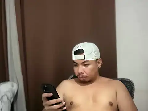 Snapshot of chubbybear_08 chatting on March 2026 04:26:02 PM chubbybear 08 online show from March 2026 04:26:02 PM