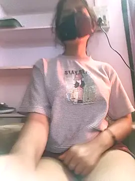 kinsu4763 online show from February 2026 04:32:02 AM