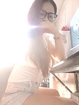 lanahotvn online show from April 2026 09:34:01 AM