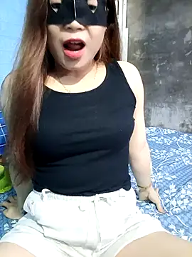 lanahotvn online show from April 2026 09:23:01 AM