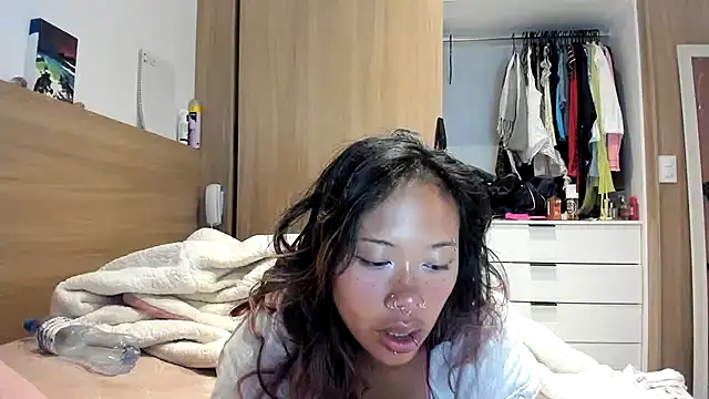 heavenngirlyy444 online show from January 2026 07:26:01 AM
