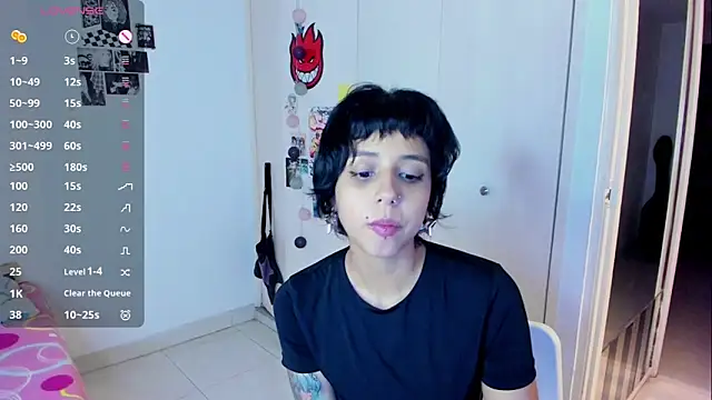 harakitty  online show from March 2026 01:43:02 AM