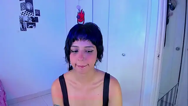 harakitty  online show from March 2026 03:56:02 PM