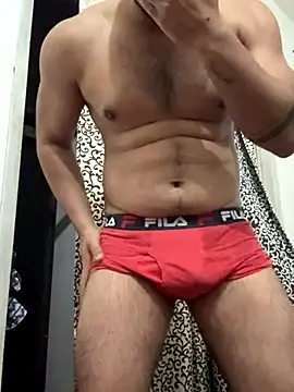 Snapshot of Casonovaz chatting on December 2025 09:31:01 PM Casonovaz online show from December 2025 09:31:01 PM