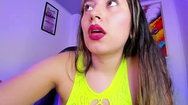 Violet Blazee online show from April 2026 05:20:06 AM