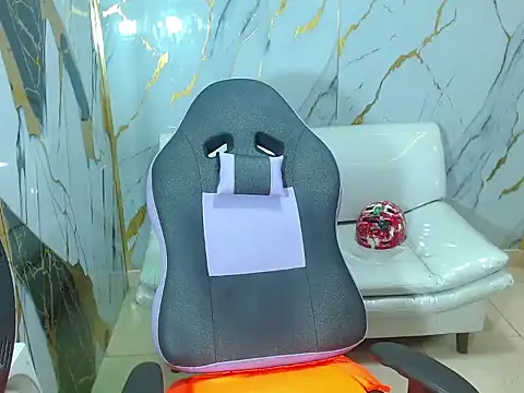 Boy tatto77 online show from February 2026 06:59:02 PM